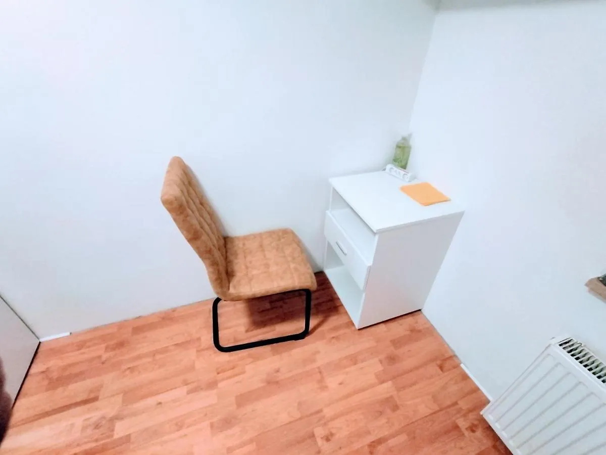 Studio Zimmer In Frankfurt Frankfurt am Main Germany