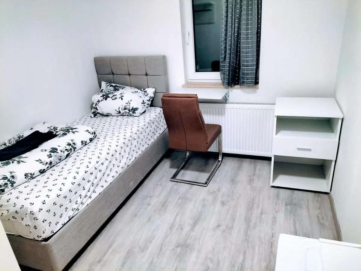 Studio Zimmer In Frankfurt Fráncfort del Meno 0*,  Alemania